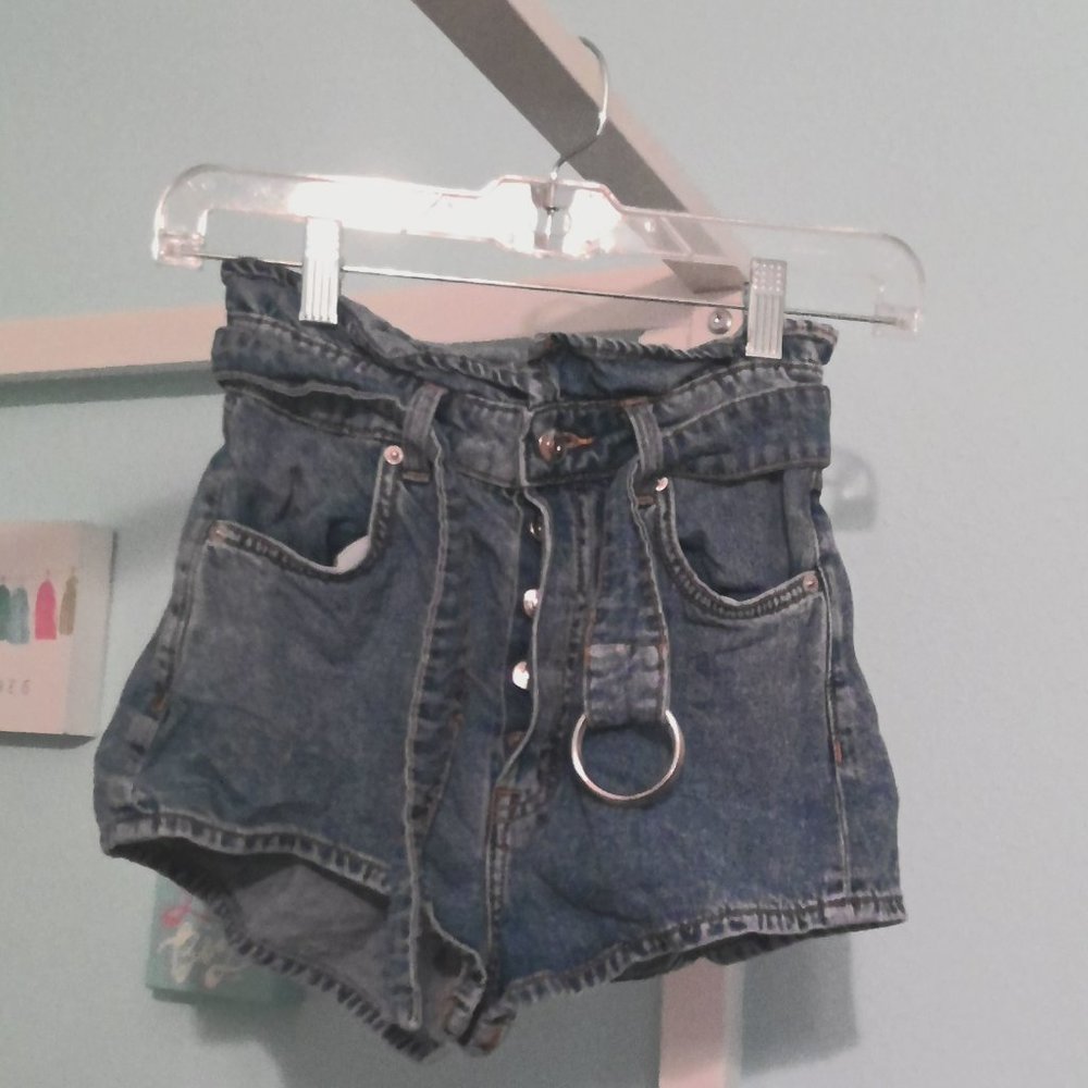 H&M high waisted jean shorts